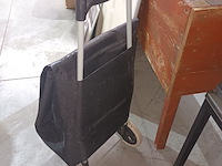 Lot 72 - boodschappen trolley - afbeelding 3 van  3