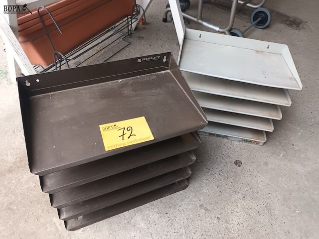 Lot 72 - brieventoren. 2 stuks - afbeelding 1 van  4