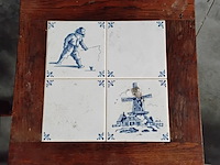 Lot 72 - duo massief houten bijzettafeltjes - landelijke stijl - afbeelding 2 van  2