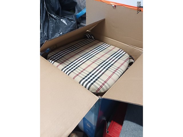 Lot 72 - groot lot linnen en kledij - afbeelding 4 van  6