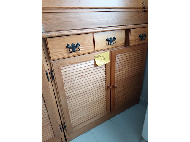 Lot 72 - houten kast - afbeelding 3 van  3