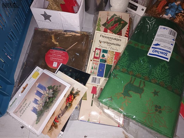 Lot 72 - kerstdecoratie - afbeelding 6 van  6