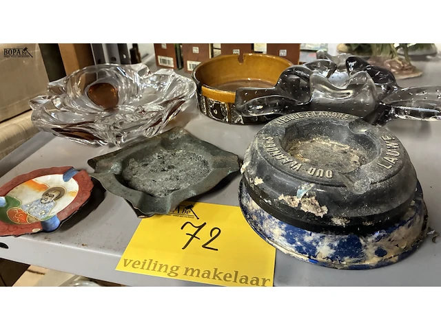 Lot 72 - lot asbakken - 6 stuks - afbeelding 4 van  4