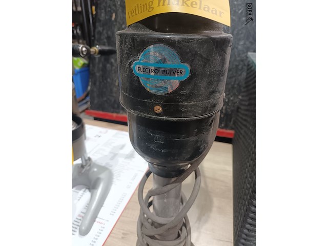 Lot 72 - mixer elektro pulver - afbeelding 2 van  4