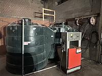 Lot 72 - set mazouttanks 2x 5000l - afbeelding 1 van  9