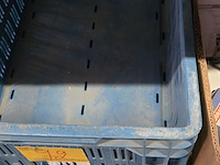 Lot 72 - stapelbakken 4 stuks - afbeelding 2 van  3