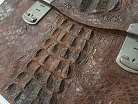 Lot 72 - tas in krokodillenleder - afbeelding 2 van  6