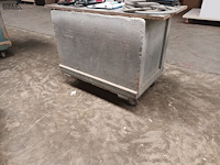 Lot 721 - houten werkbank op wielen. 2 stuks - afbeelding 3 van  3