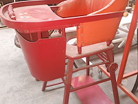 Lot 73 - antieke kinderstoel - afbeelding 2 van  4