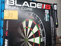 Lot 73 - darts bord winmau - afbeelding 1 van  3