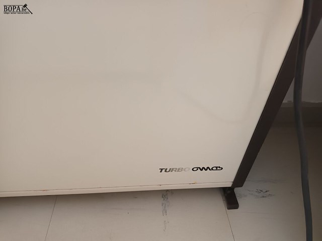 Lot 73 - elektrisch verwarmingstoestel. 2 stuks - afbeelding 5 van  5