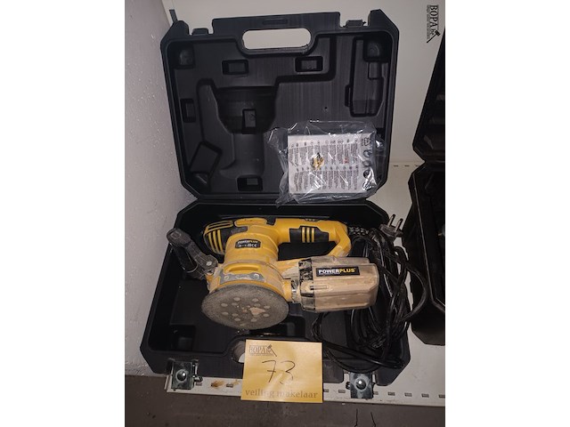 Lot 73 - excentrische schuurmachine powerplus - afbeelding 1 van  4