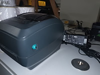 Lot 73 - labelprinter zebra - afbeelding 3 van  4