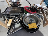 Lot 73 - lot potten en pannen. 20 stuks - afbeelding 1 van  4