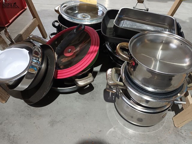 Lot 73 - lot potten en pannen. 20 stuks - afbeelding 4 van  4