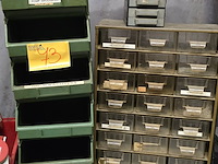 Lot 73 - lot sorteerbakjes - afbeelding 1 van  3