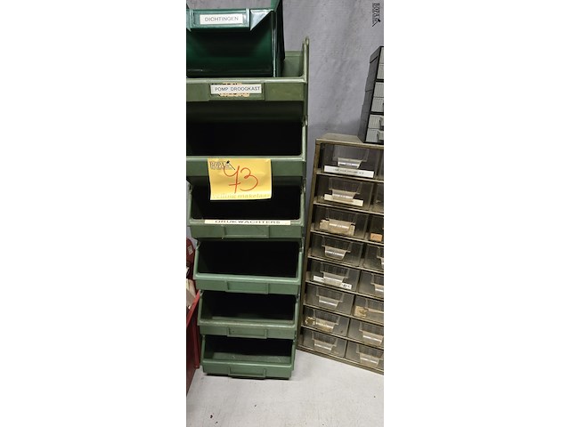 Lot 73 - lot sorteerbakjes - afbeelding 2 van  3