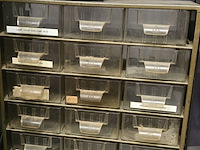 Lot 73 - lot sorteerbakjes - afbeelding 3 van  3