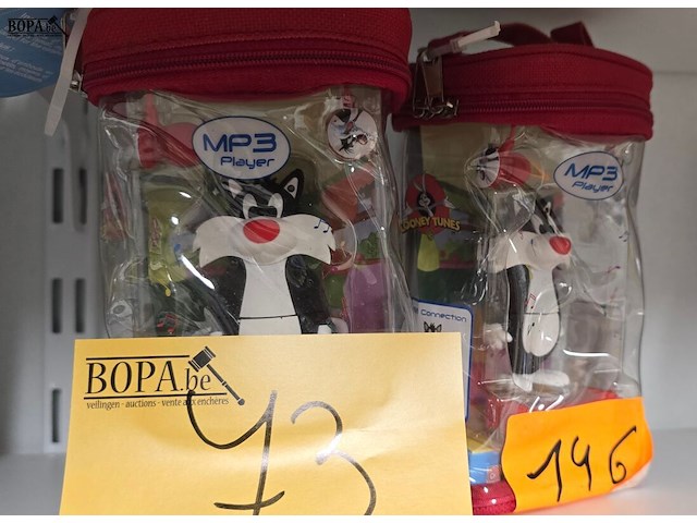 Lot 73 - mp3 speler looney toones nieuw 2 stuks - afbeelding 1 van  3