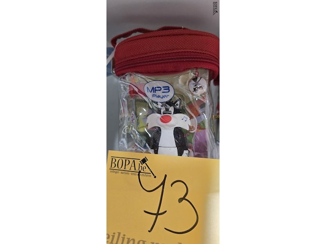 Lot 73 - mp3 speler looney toones nieuw 2 stuks - afbeelding 3 van  3