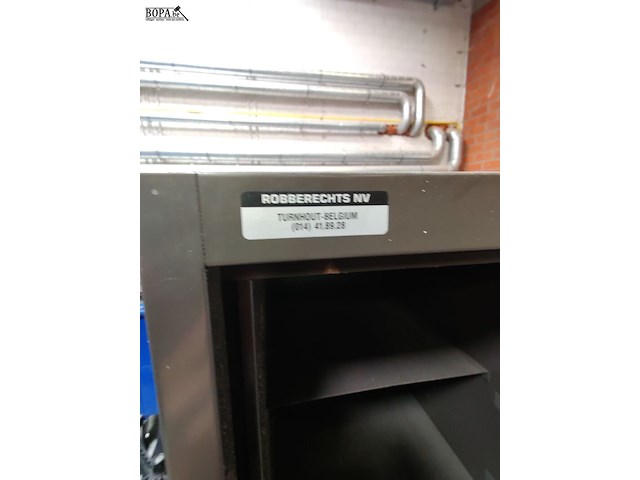 Lot 73 - open matelen vakkenkast - afbeelding 3 van  3