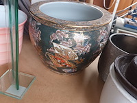 Lot 73 - vazen en bloempotten. 11 stuks - afbeelding 2 van  5