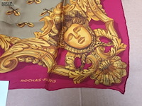 Lot 73 - zijden sjaal rochas paris - afbeelding 3 van  3