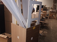 Lot 734 - diversen - afbeelding 1 van  2
