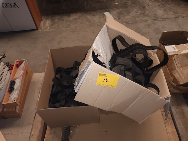 Lot 735 - diversen - afbeelding 4 van  9