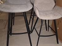 Lot 74 - barkruk. 2 stuks - afbeelding 2 van  5