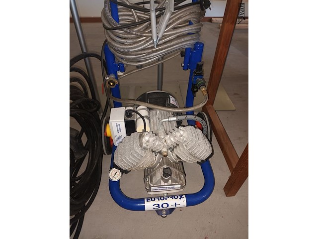 Lot 74 - compressor europro 7 - afbeelding 5 van  5