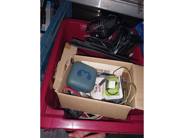 Lot 74 - computeronderdelen en kabels - afbeelding 5 van  8