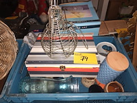 Lot 74 - decoratie - afbeelding 1 van  4