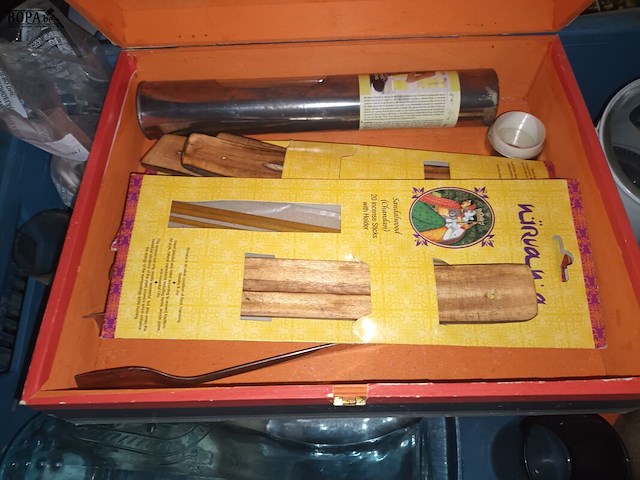 Lot 74 - decoratie - afbeelding 3 van  4