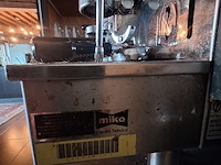 Lot 74 - espressomachine ducale - afbeelding 3 van  4