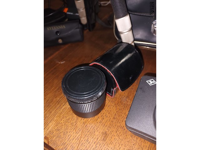 Lot 74 - fotografie toestellen. 10 stuks - afbeelding 7 van  12