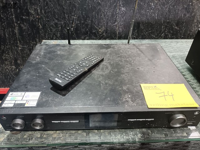 Lot 74 - hama digitale hifi tuner - afbeelding 1 van  4