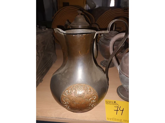 Lot 74 - koperen kannen. 4 stuks - afbeelding 2 van  4