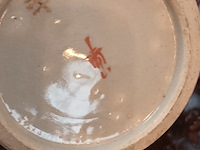 Lot 74 - koppel satsuma vazen - afbeelding 5 van  5