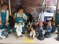 Lot 74 - laurel en hardy beeldjes, ong. 10 stuks - afbeelding 1 van  4