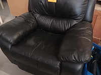 Lot 74 - manuele relax zetel - afbeelding 1 van  5