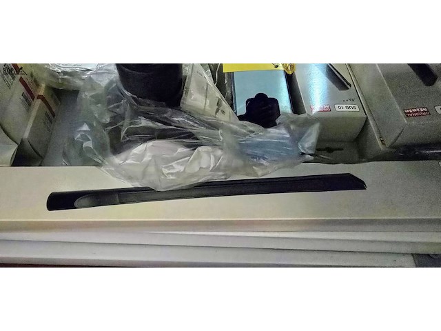 Lot 74 - miele stofzuiger accessoires nieuw ong 36 verp - afbeelding 8 van  9