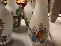 Lot 74 - oosterse vazen. 6 stuks - afbeelding 3 van  7