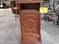 Lot 74 - oud halkastje - afbeelding 1 van  4