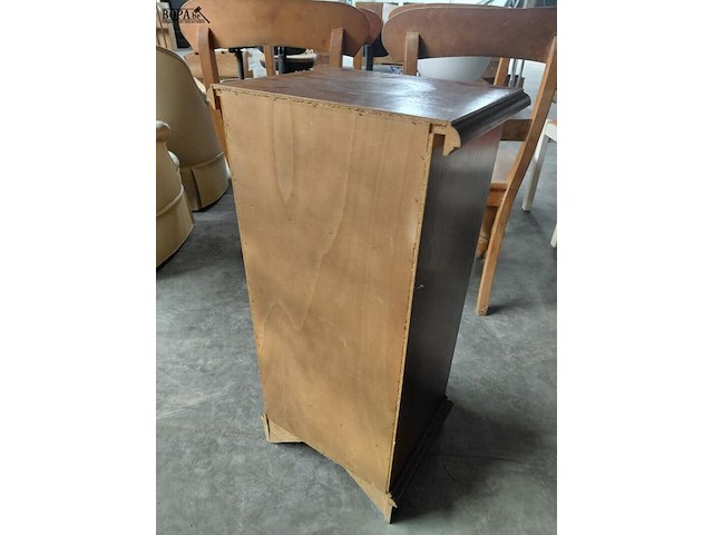 Lot 74 - oud halkastje - afbeelding 4 van  4