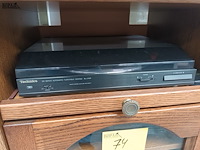Lot 74 - stereokast met technics stereoketen - afbeelding 3 van  7