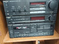 Lot 74 - stereokast met technics stereoketen - afbeelding 5 van  7