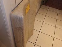 Lot 74 - ververs matras - afbeelding 3 van  3
