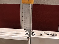Lot 748 - metalen rek - afbeelding 3 van  3