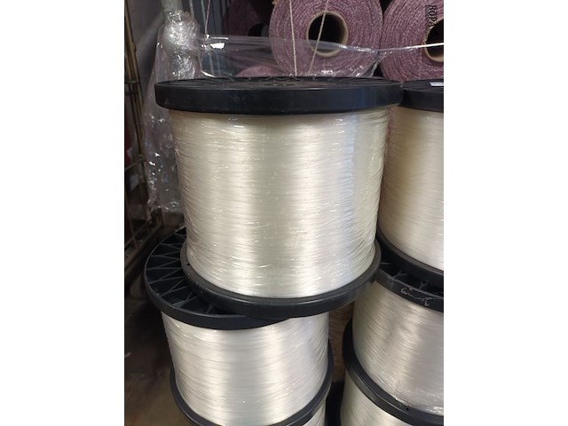 Lot 75 - bobijnen nylon draad. 23 stuks - afbeelding 2 van  4
